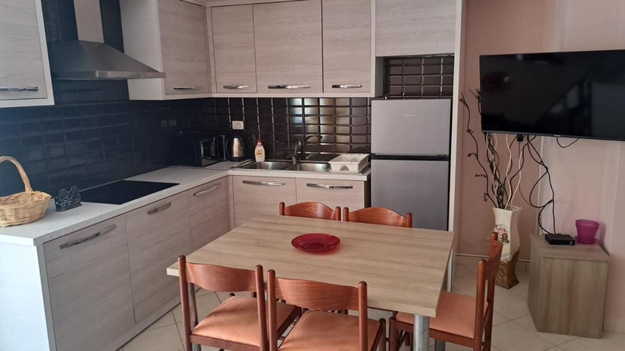 Cava Apartments Sarandë Exteriör bild