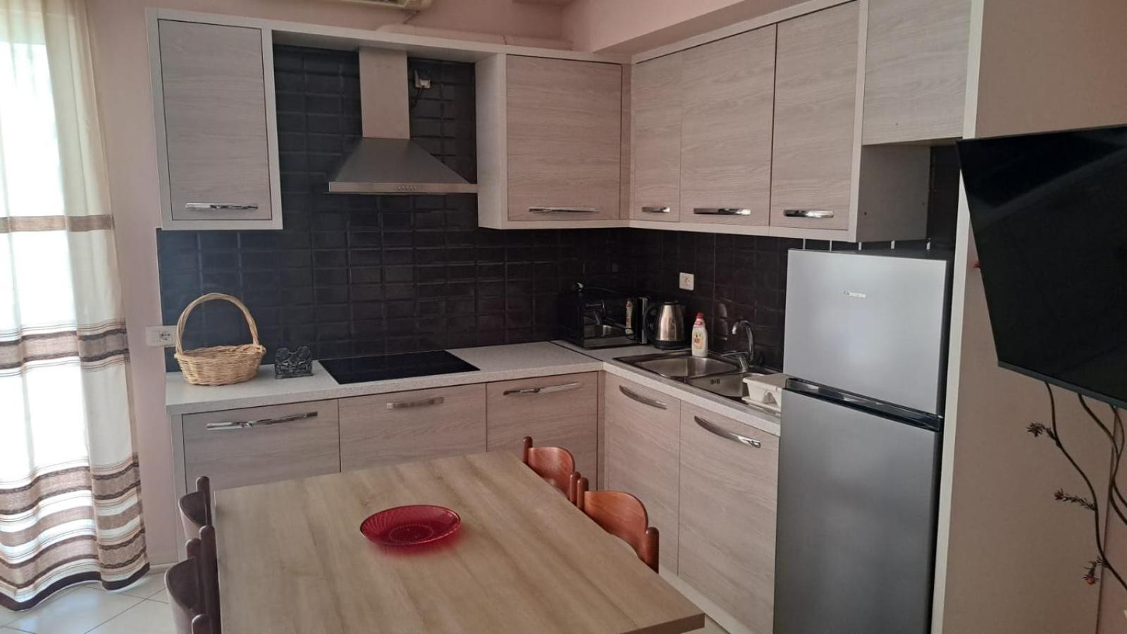 Cava Apartments Sarandë Rum bild