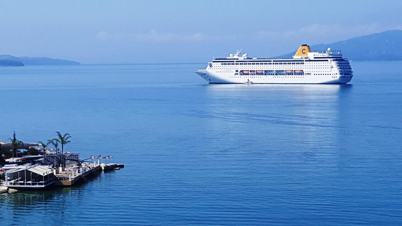 Cava Apartments Sarandë Exteriör bild