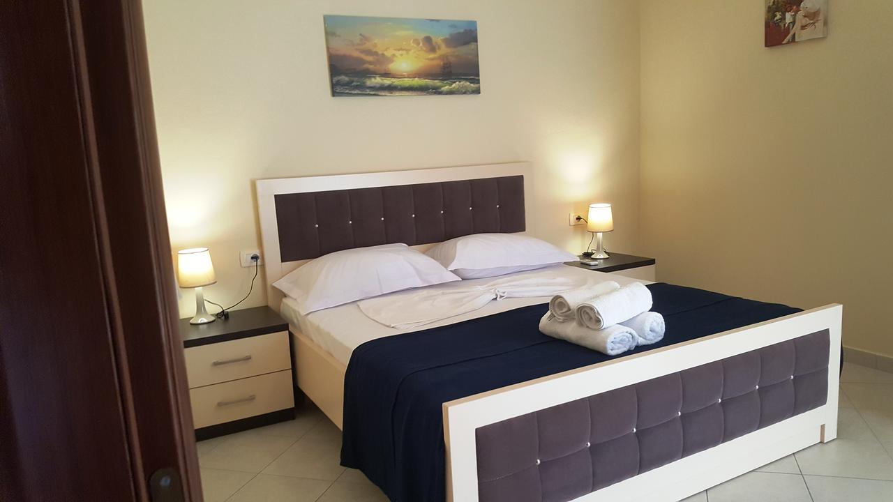 Cava Apartments Sarandë Exteriör bild